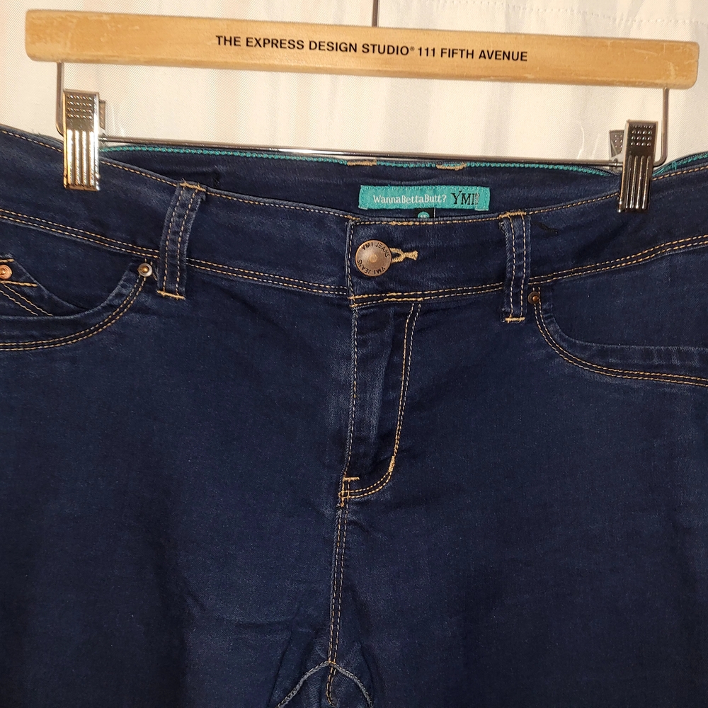 Jeans - Picture 4 of 9